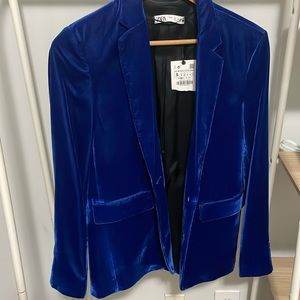 Zara blue velvet blazer NWT